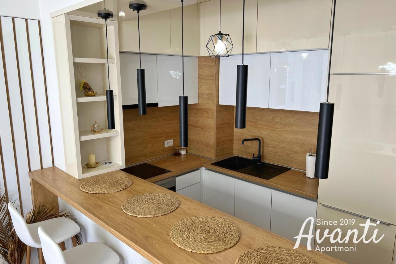 Apartmani Avanti Budva Ngoại thất bức ảnh