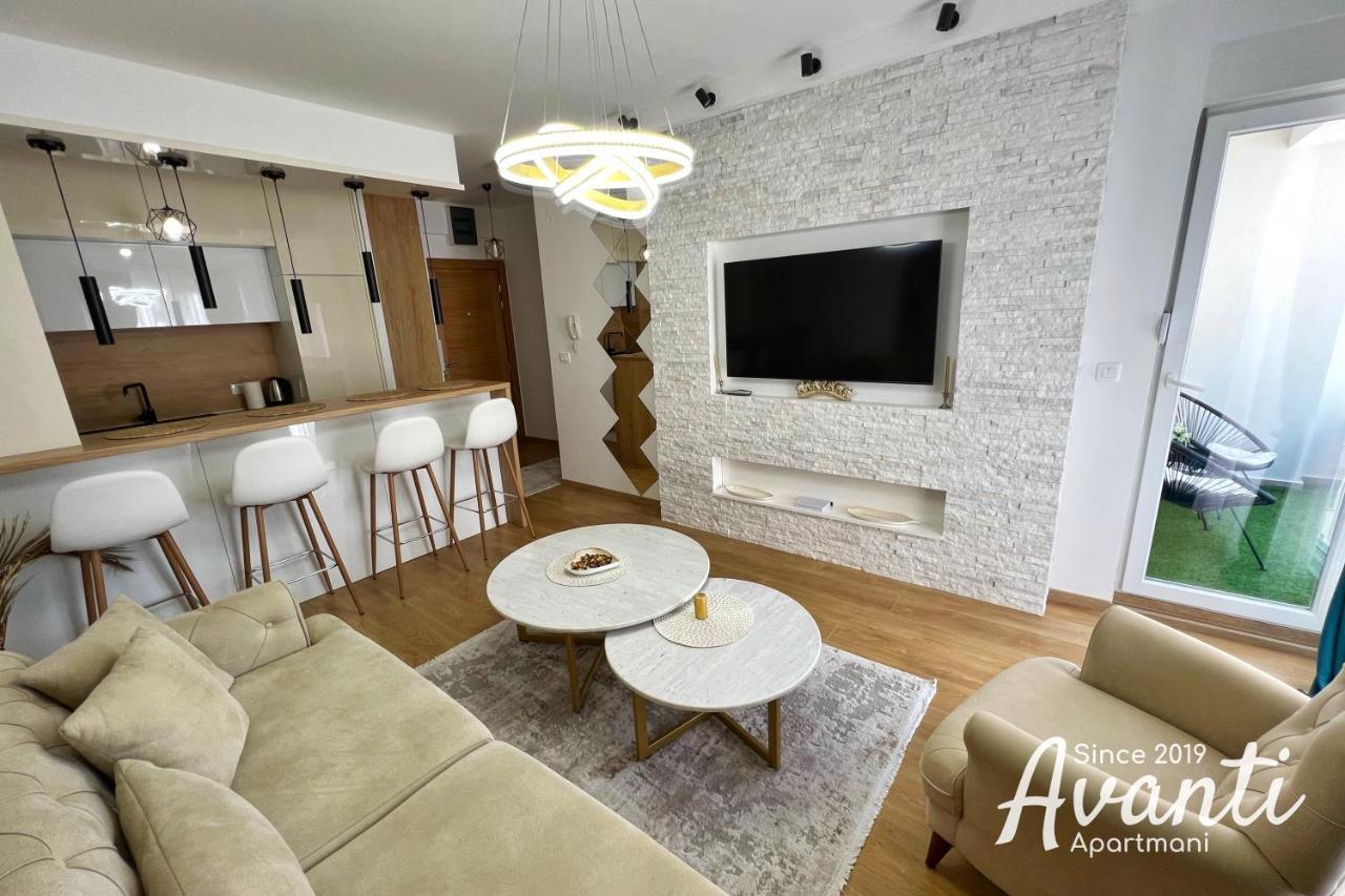 Apartmani Avanti Budva Ngoại thất bức ảnh