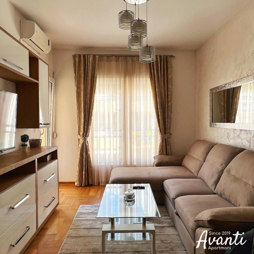 Apartmani Avanti Budva Ngoại thất bức ảnh